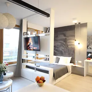 Viva Lila Apartment, Free Parking, Close To Vistula River - By Homelike , Kraków Polska